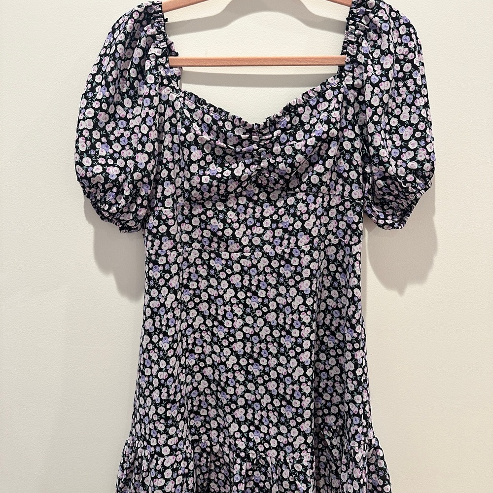 Vici Black Floral Dress with Puff Sleeves